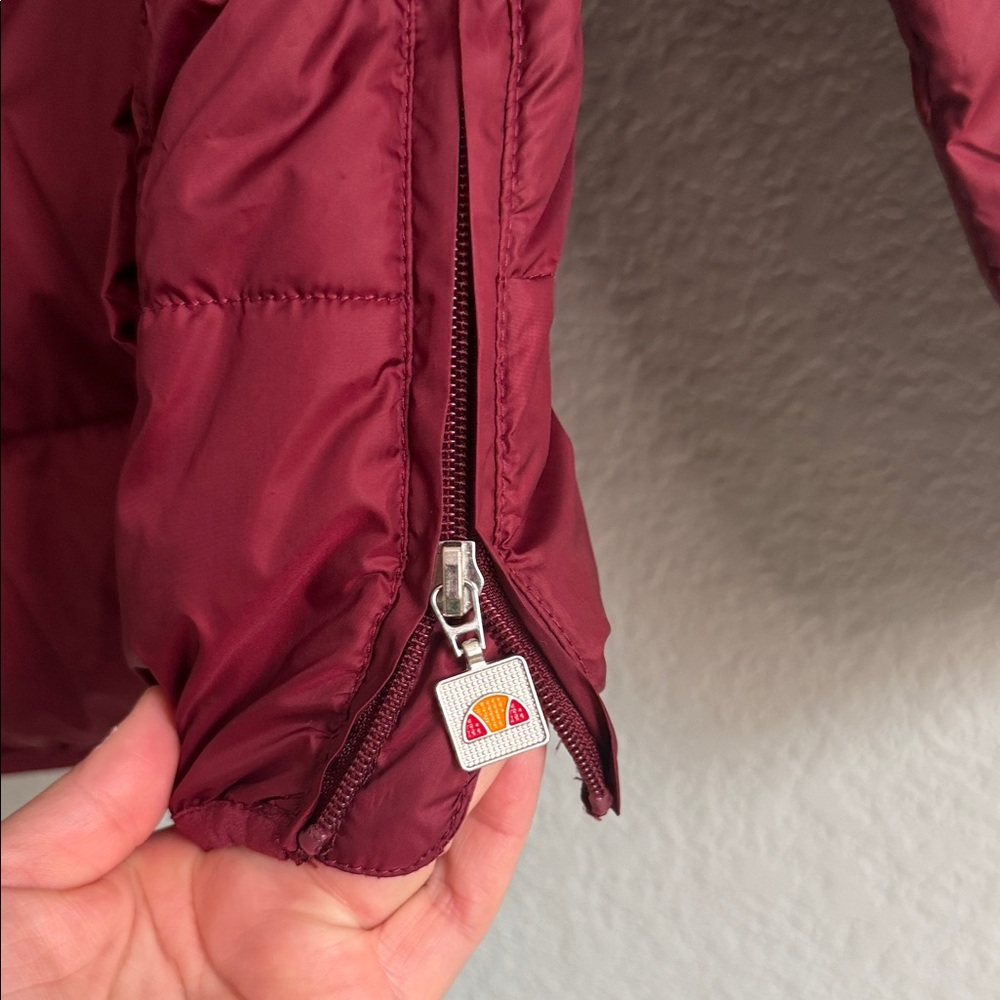 Ellesse Burgundy Quilted Jacket - Picture 4 of 10